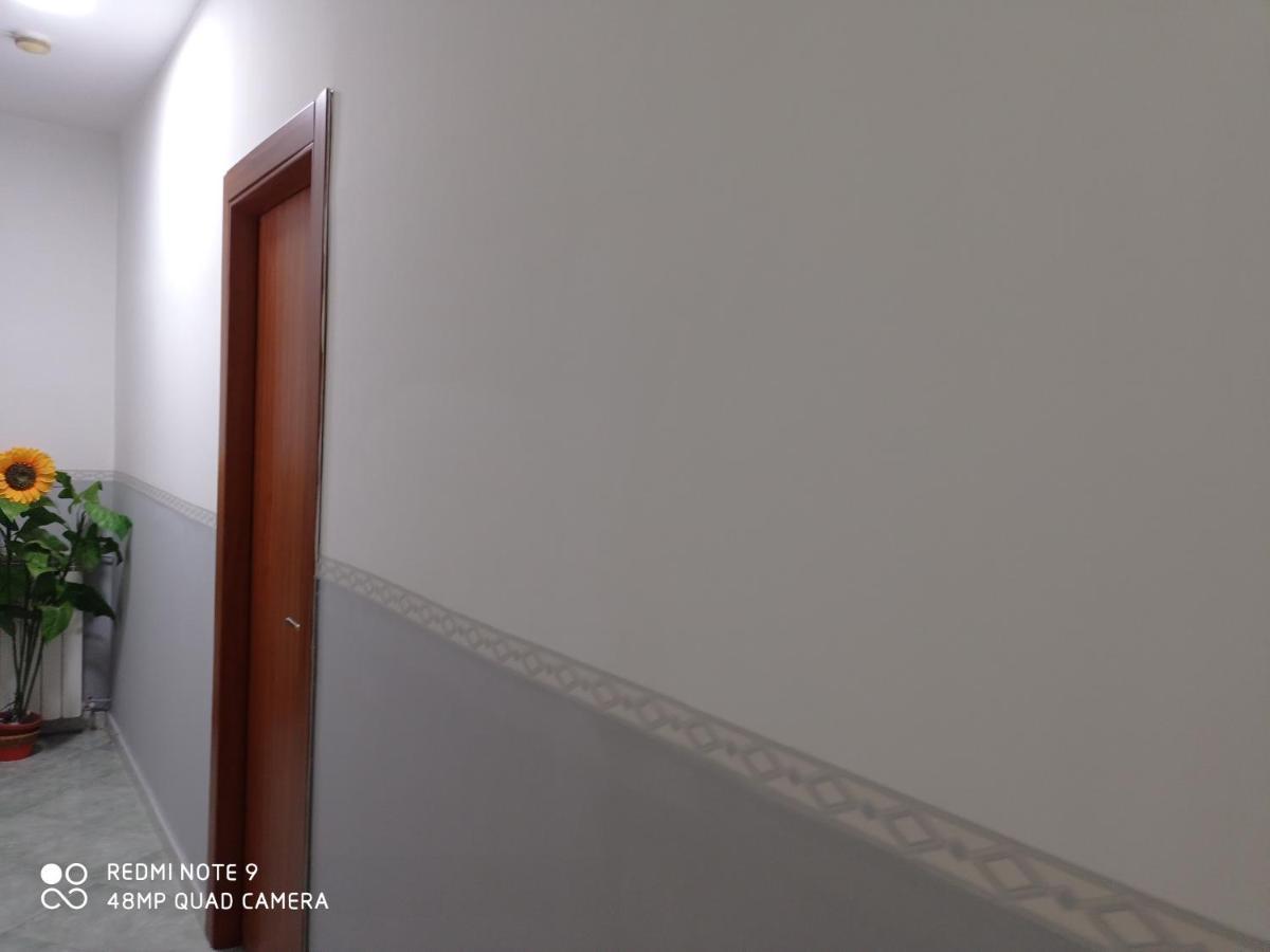 Hotel Alloggio Del Conte Наполи Екстериор снимка