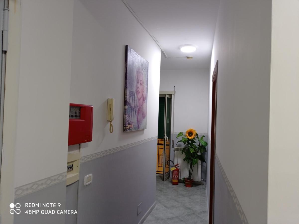 Hotel Alloggio Del Conte Наполи Екстериор снимка