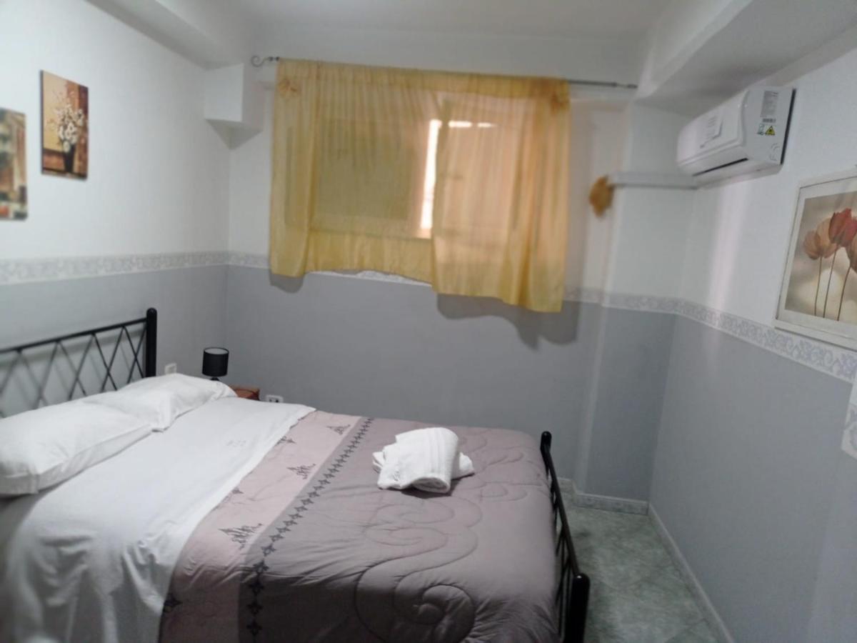 Hotel Alloggio Del Conte Наполи Екстериор снимка