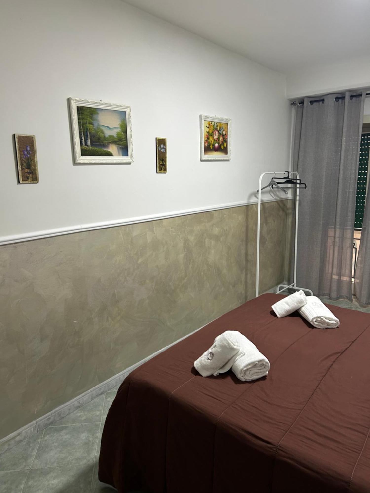 Hotel Alloggio Del Conte Наполи Екстериор снимка